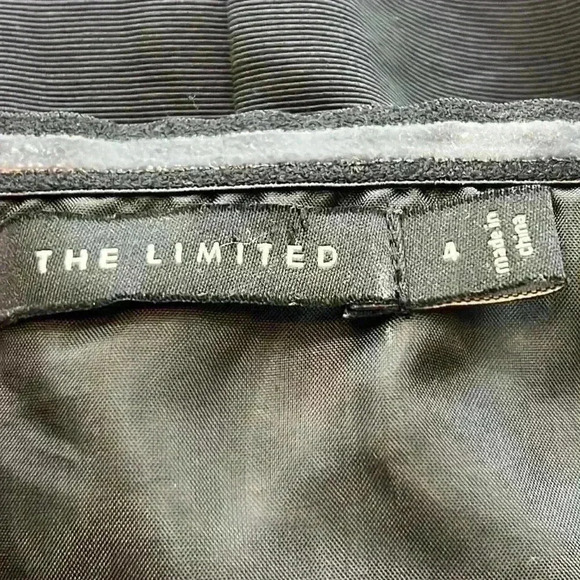 The Limited Women’s Strapless Sheath Mini Dress Size 4 Black Form-fitting Party - Picture 3 of 14